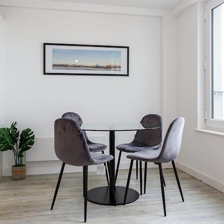 Contemporary 2 Bedroom Duplex In Salford Manchester Extérieur photo